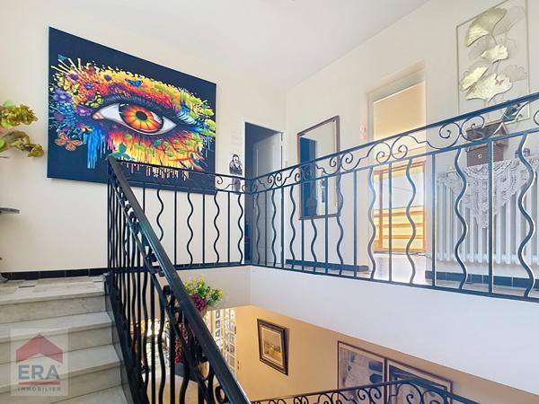 A vendre Maison 7 pièces Marseille 13014 Le Merlan garage terrasse piscine parkings