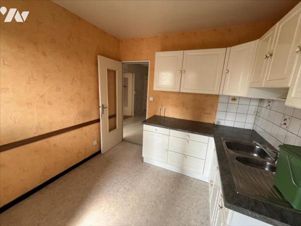 APPARTEMENT T3 AVEC GARAGE, ASCENSEUR ET EXTERIEURS