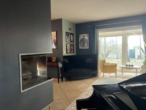 Carcassonne (11000) Near Carcassonne - Single-storey architect villa with pool and 3,700 sqm landscaped garden