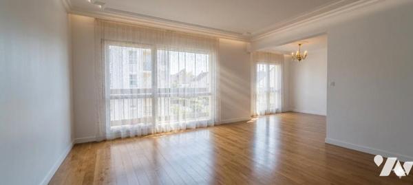 Nouvelle Madeleine/Pompidou - Appt T3 - Garage et cave - 3° étage avec ascenseur- 210 000 €