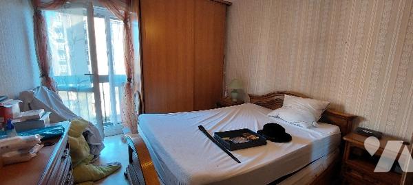 Nouvelle Madeleine/Pompidou - Appt T3 - Garage et cave - 3° étage avec ascenseur- 210 000 €