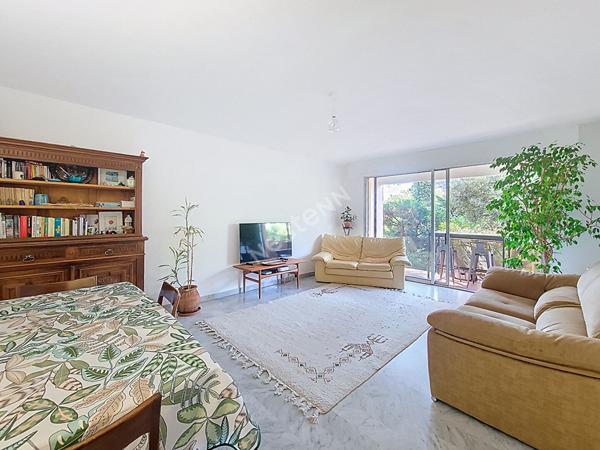 À VENDRE - Appartement T3 - 72m² rénové avec jardin et garage - Marseille 13012