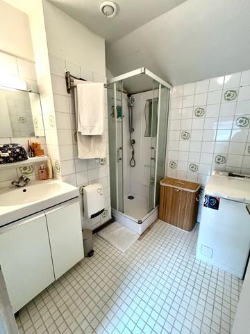 Appartement
                                                                                                                                                                                                                                                                                                                        2 pièce(s)                                                                                                                                                                                                          1 chambre(s)                                                                                                                                                                                                          31.23  m²
