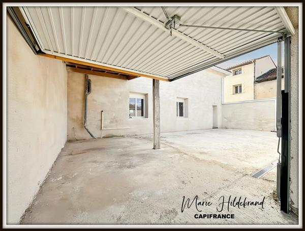 Maison de village rénovée à Lamagistère 115m² - terrasse 60m²