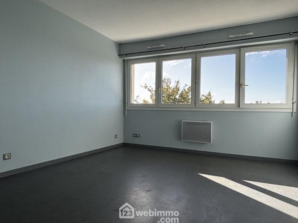 Appartement 23.35 m² à Saint-Benoît 86280
