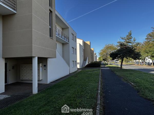Appartement 23.35 m² à Saint-Benoît 86280