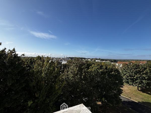 Appartement 23.35 m² à Saint-Benoît 86280
