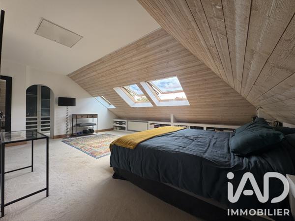 Maison à vendre 7 pièces 221,72 m² Sceaux