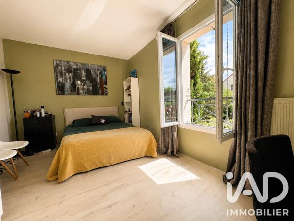 Maison à vendre 7 pièces 221,72 m² Sceaux
