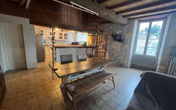 Maison à vendre    3 pièces •  Arces