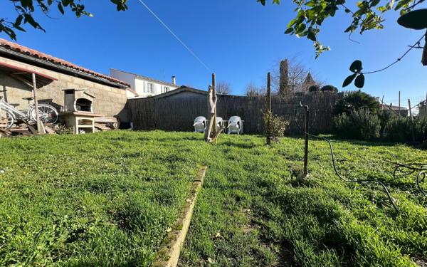 Maison à vendre    3 pièces •  Arces