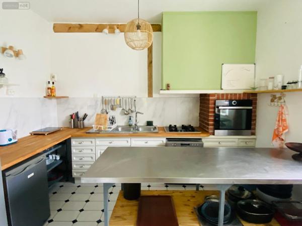 Maison de ville à vendre à Rostrenen dans les Côtes-d'Armor (22110), ref : 22075-MA01661