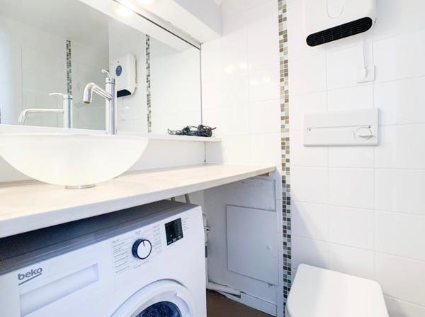 TIGNES - VAL CLARET : Aux pieds des pistes studio rénové idéalement placé !