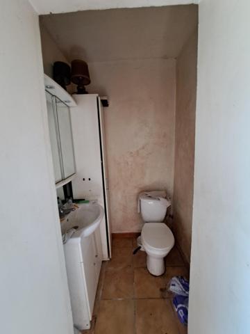 Maison ancienne à rafraîchir sur 279m².