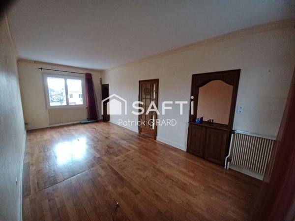 Maison en parfait état bien équipée au niveau économie d'énergie