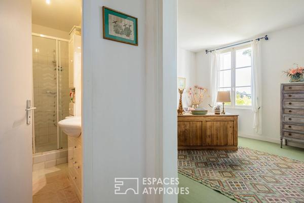 Appartement à fort potentiel dans l’esprit balnéaire des années 1920