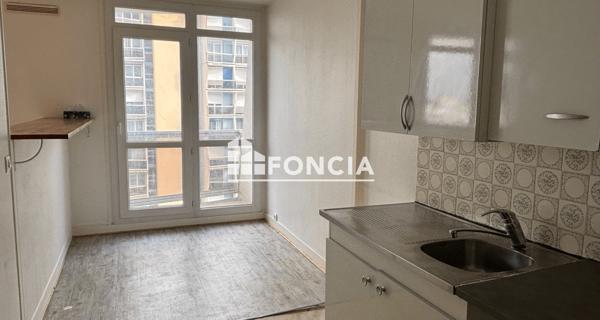 Location Appartement 2 pièces 45.18 m² - Plaisir 78370