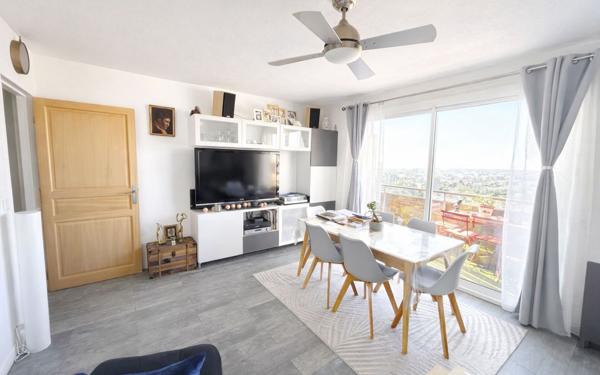 Appartement à vendre    4 pièces • 78 m2 Marseille 10