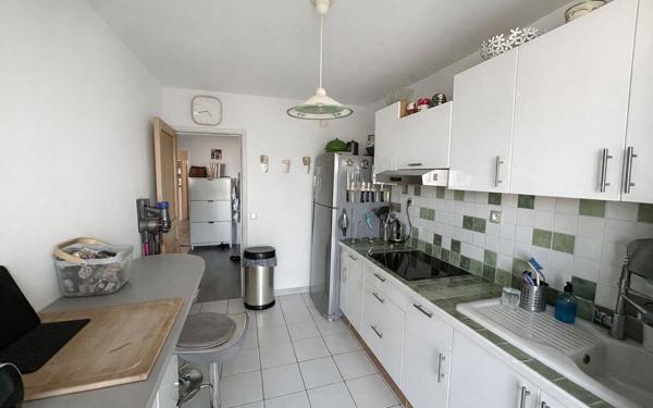 Appartement à vendre    4 pièces • 78 m2 Marseille 10