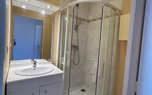 Appartement à louer    3 pièces •  Tours