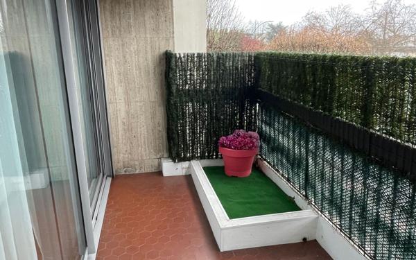 Appartement à vendre    2 pièces • 34 m2 Saint-Maur-des-Fossés