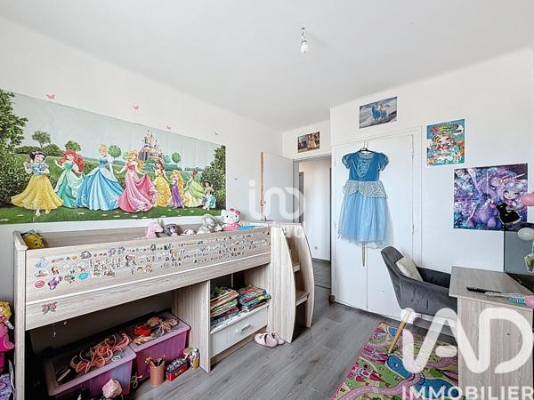 Appartement à vendre 3 pièces 67 m² Nîmes-Saint-Césaire