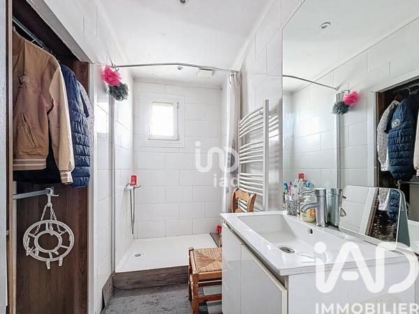 Appartement à vendre 3 pièces 67 m² Nîmes-Saint-Césaire