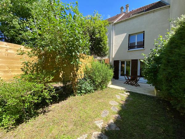 EXCLUSIVITÉ - MAISON DE 5 PIECES A VENDRE A PLAISIR - QUARTIER DE L'AQUEDUC