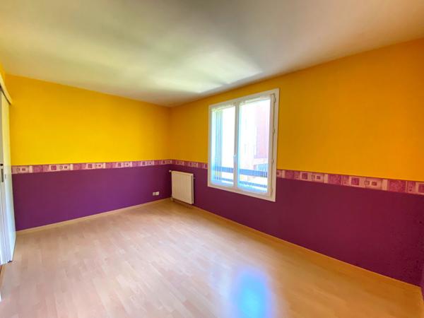 EXCLUSIVITÉ - MAISON DE 5 PIECES A VENDRE A PLAISIR - QUARTIER DE L'AQUEDUC