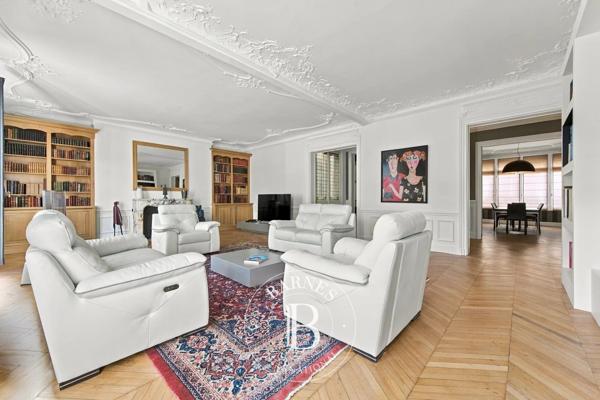 Paris 17ème, Appartement 4 Chambres -  259 m² à vendre