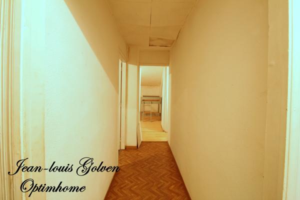 Bâtiment avec local commercial à SAINT ROME DE CERNON (12)