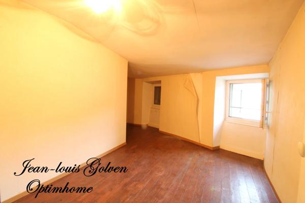 Bâtiment avec local commercial à SAINT ROME DE CERNON (12)