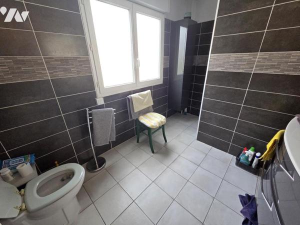 EN EXCLUSIVITE - Dans un quartier proche des commerces et de la mer