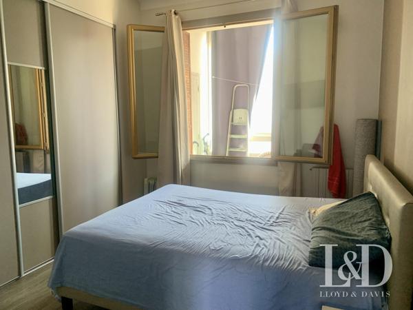 13006 Prado-Castellane- T3 de 66m2 avec extérieurs et ascenseur