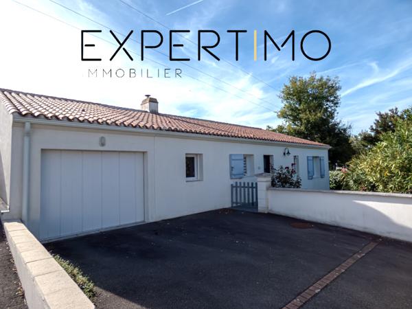 La Roche-sur-Yon (85000) Maison de 2001 – 4 chambres, 116 m² habitables sur 724 m² de terrain clos, sans vis-à-vis.