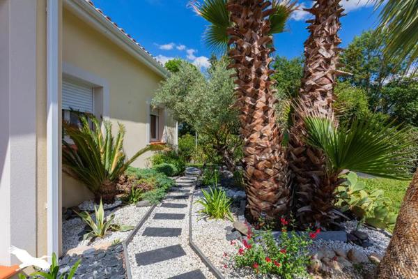 Maison à vendre 431 700 € L'Isle-Jourdain 4 p 134 m² DPE A