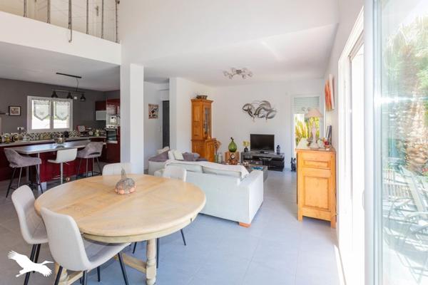 Maison à vendre 431 700 € L'Isle-Jourdain 4 p 134 m² DPE A