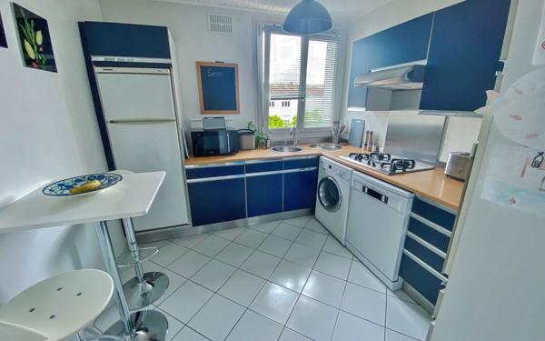 Appartement à vendre    5 pièces • 82,99 m2 Lyon 5