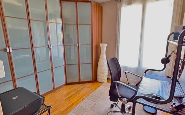 Appartement à vendre    5 pièces • 82,99 m2 Lyon 5
