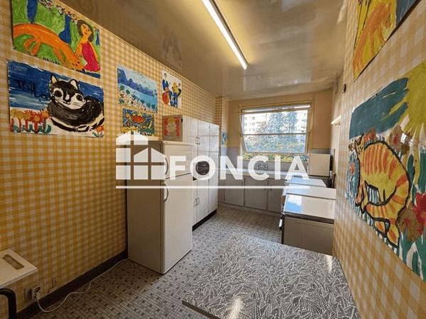 À vendre Appartement 3 pièces 80 m² - Paris 75011