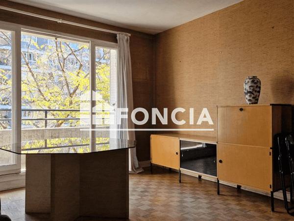 À vendre Appartement 3 pièces 80 m² - Paris 75011