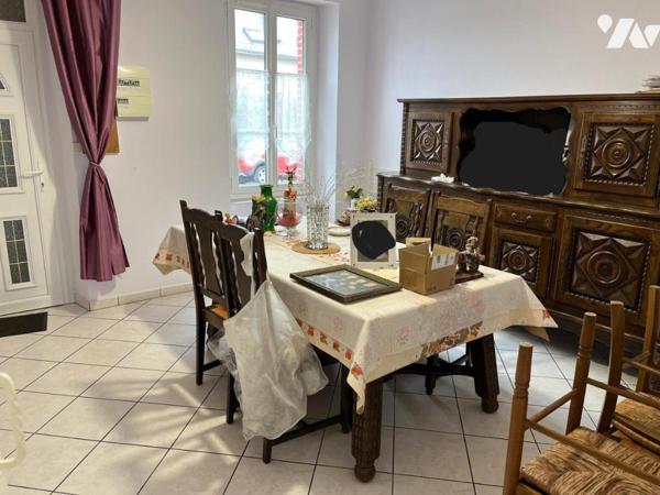 SAINTE JAMME SUR SARTHE maison 111m²