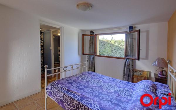 Maison à vendre    5 pièces •  Saint-André-le-Gaz