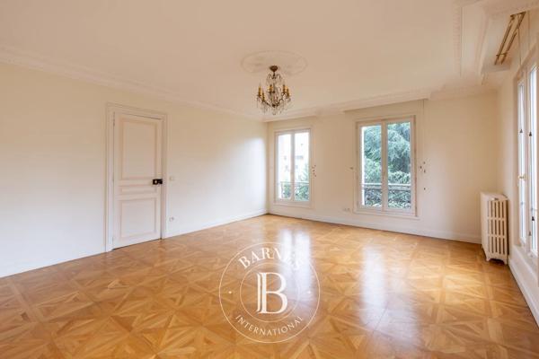 Chatou, Maison 5 Chambres -  285 m² à vendre