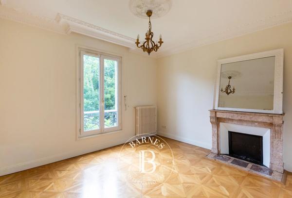 Chatou, Maison 5 Chambres -  285 m² à vendre