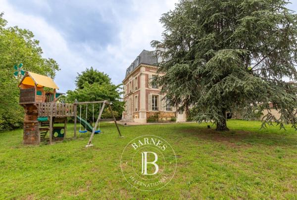 Chatou, Maison 5 Chambres -  285 m² à vendre
