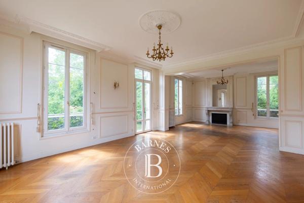 Chatou, Maison 5 Chambres -  285 m² à vendre