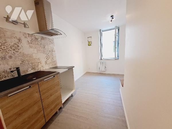 Montélimar, maison de ville de 50m² habitable entièrement rénovée.