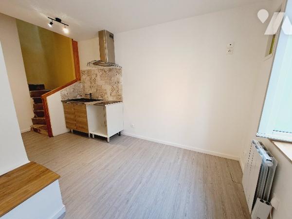 Montélimar, maison de ville de 50m² habitable entièrement rénovée.