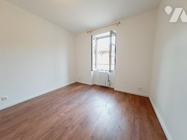 Montélimar, maison de ville de 50m² habitable entièrement rénovée.